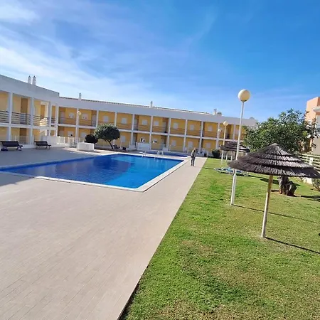 Encosta S. Jose -vale Parra * アルブフェイラ